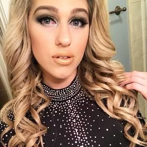 Meet your Posher, Bibi